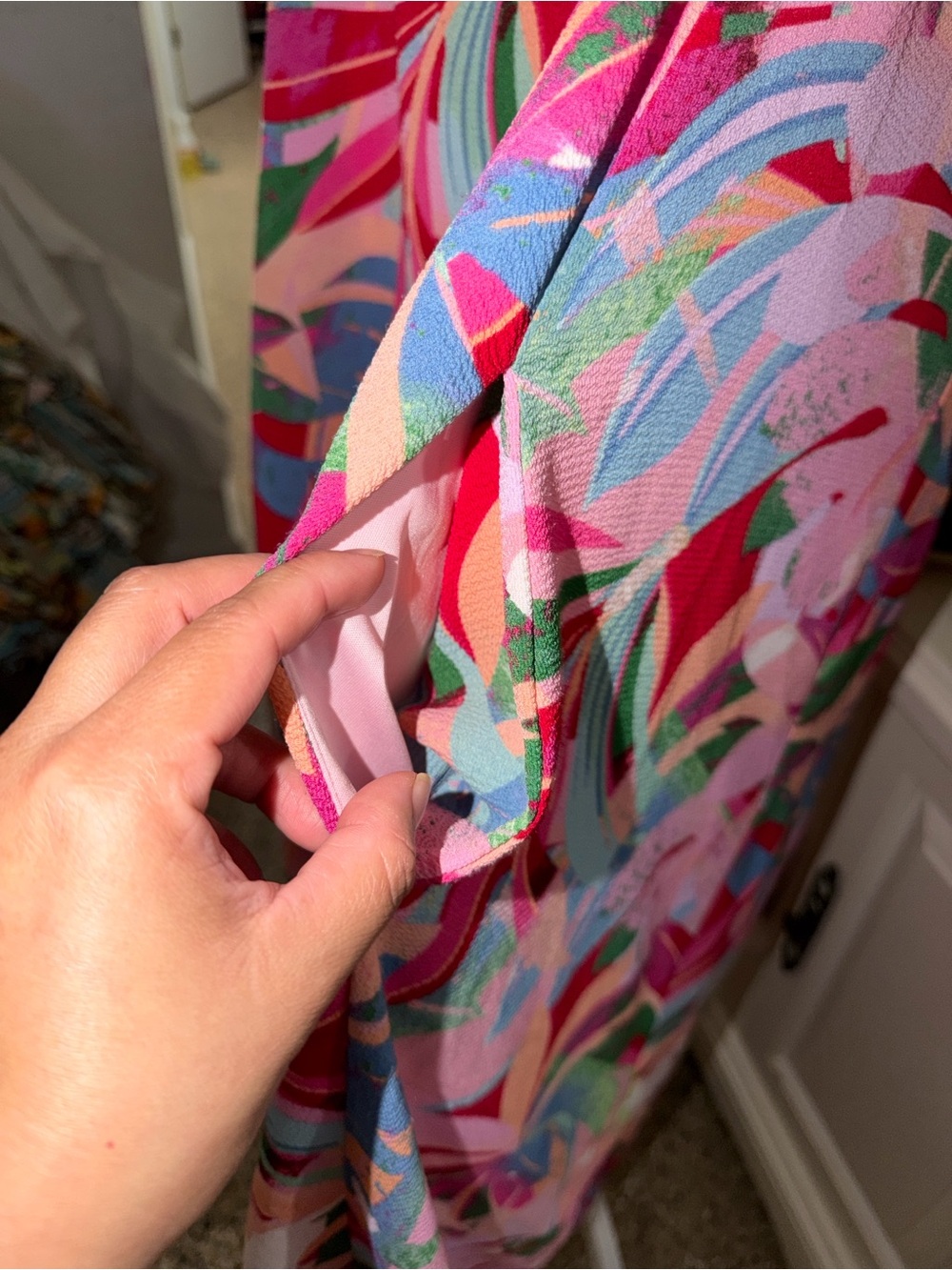 Women’s Pink Tropical Print dress - Picture 2 of 6